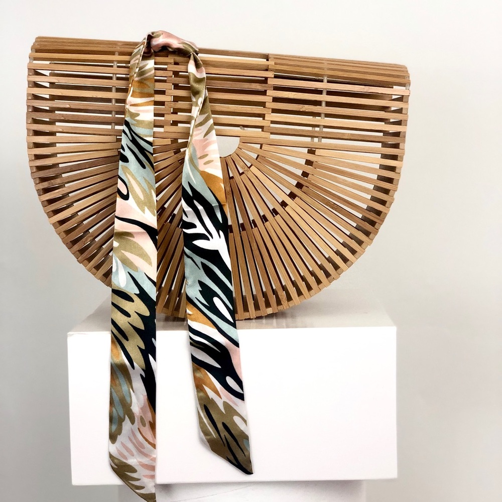 Cult Gaia Ark Small Bamboo Clutch - Picture 3 of 9